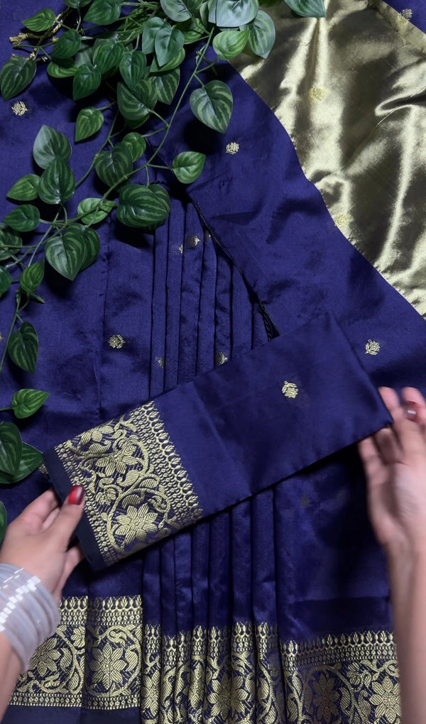 টাঙ্গাইল নকশী পাড় শাড়ি—নেভি ব্লু