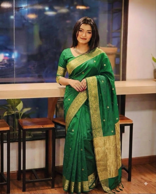 টাঙ্গাইল নকশী পাড় শাড়ি—সবুজ