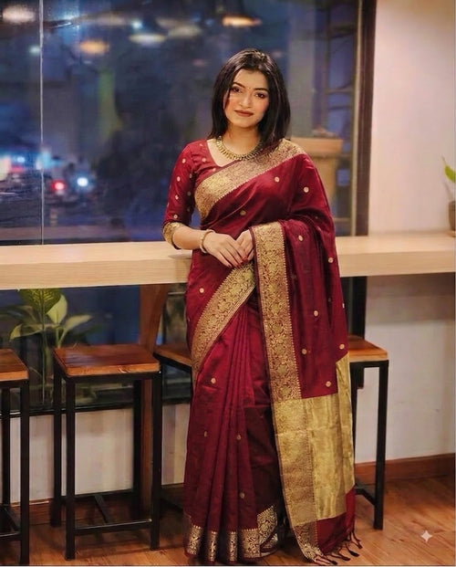 টাঙ্গাইল নকশী পাড় শাড়ি—মেরুন