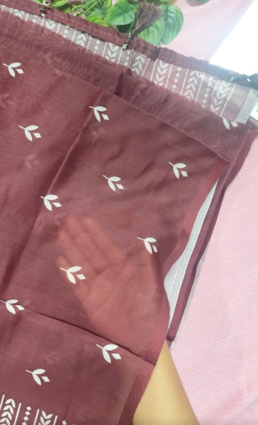 চকলেট - চান্দেরি সিল্ক শাড়ি