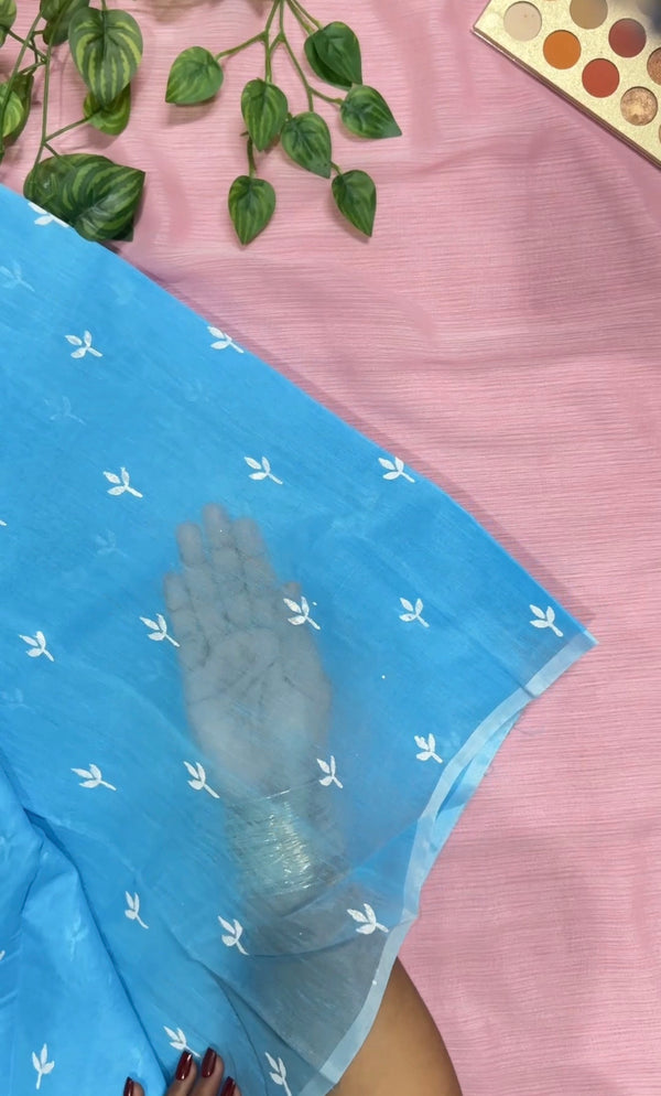 আকাশি  কালার চুনা প্রিন্ট শাড়ি—হাফ সিল্ক (ব্লাউজ পিস থাকবে না)