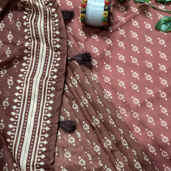 চকলেট ব্রাউন-চান্দেরি সিল্ক