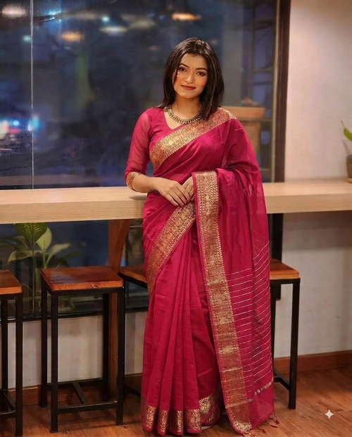 টাঙ্গাইল নকশী পাড় শাড়ি—গোলাপি