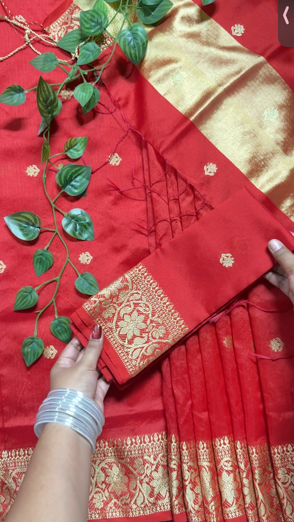 টাঙ্গাইল নকশী পাড় শাড়ি — লাল